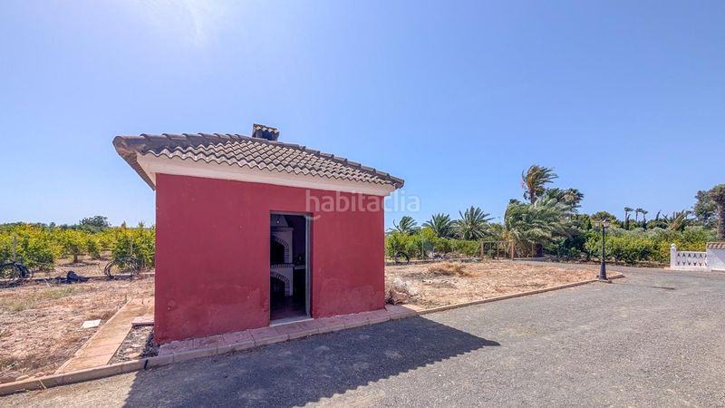 Foto 0e772186-5c81-4f47-936b-518e5b165dc0. Casa amb piscina a Valverde Elche / Elx