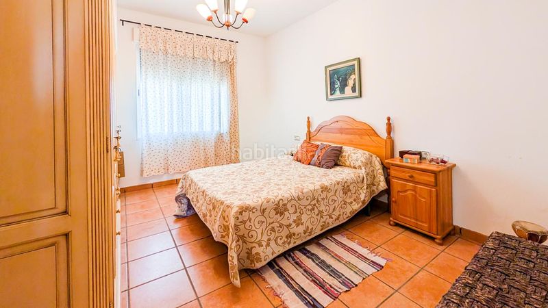 Foto b9f7369e-3e66-4635-9d75-cd776237da54. Casa amb piscina a Valverde Elche / Elx