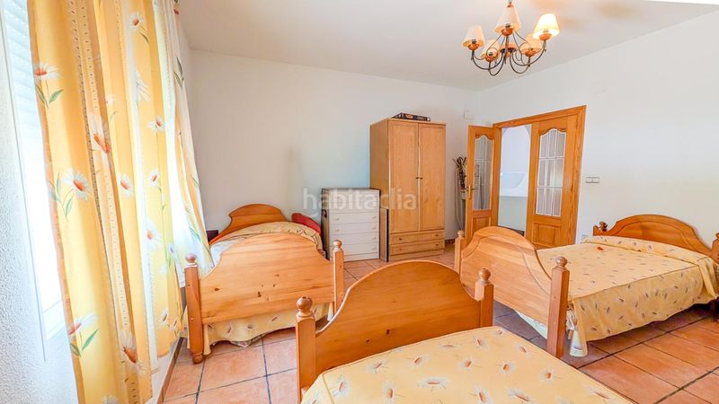 Foto d5c2b3e3-74ab-42e8-84a4-b14136e5df50. Casa amb piscina a Valverde Elche / Elx