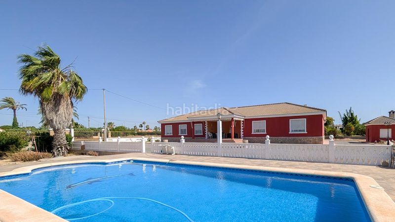 Foto e1e78ac6-86fb-452b-9e14-aadd016f017d. Casa amb piscina a Valverde Elche / Elx