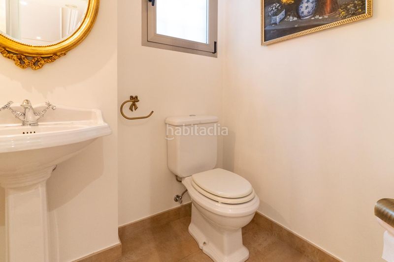 Foto 8b8390e2-d2b2-43fd-8b94-f638e529a80e. Casa amb aparcament a Ciutat Jardí - Torreta Verdí Elche / Elx