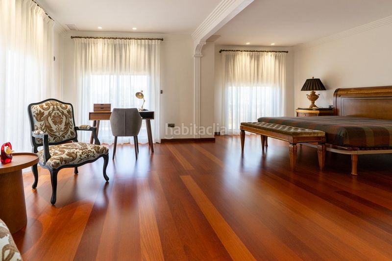 Foto c6b72a79-18f8-42d7-8caf-4963138f0659. Casa amb aparcament a Ciutat Jardí - Torreta Verdí Elche / Elx