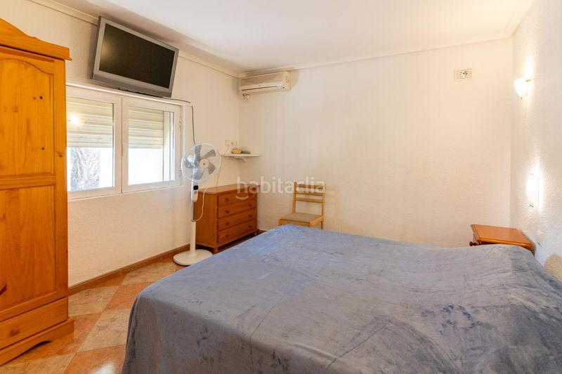 Foto 0be4458f-e61d-4b96-ac88-6c1f000c36cb. Casa amb aparcament piscina a La Marina Elche / Elx
