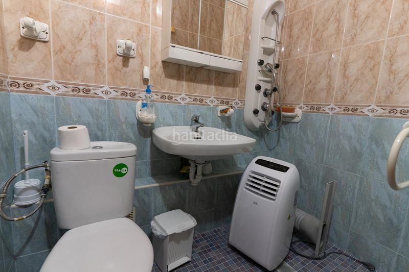 Foto c56ee7b9-8f4f-4ced-b62c-edb313d527fa. Casa amb aparcament piscina a La Marina Elche / Elx