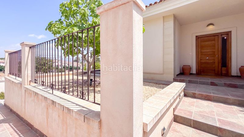 Foto 4c4fb84f-4134-45cb-948e-e86fc6d3f78b. Casa amb aparcament piscina a Monòver
