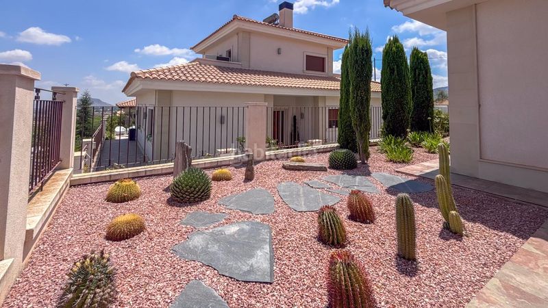 Foto 760a2f33-59d6-4671-949a-54a5057863ae. Casa amb aparcament piscina a Monòver