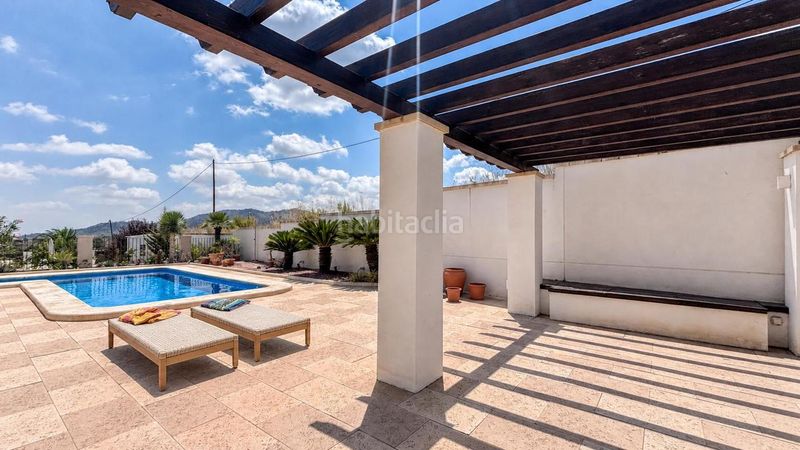 Foto afb5afb1-31bd-458a-b0ca-c617a2c773ff. Casa amb aparcament piscina a Monòver