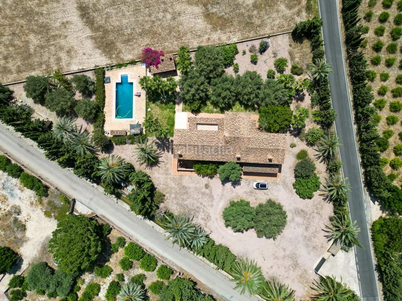 Foto 4ab2dfb8-df26-4d83-b5de-a20ae4f78879. Casa amb calefacció aparcament piscina a Perleta - Maitino Elche / Elx