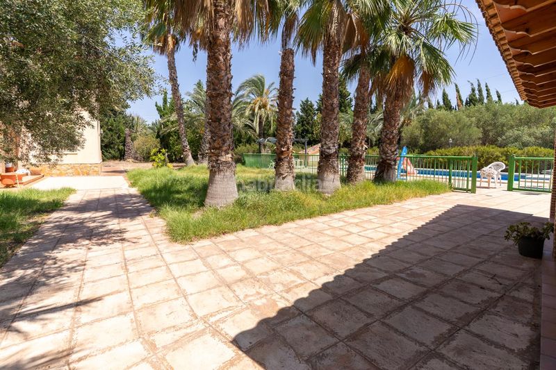 Foto f2ba3fcb-9aed-451c-8163-f25e81ad8530. Casa amb calefacció aparcament piscina a Perleta - Maitino Elche / Elx