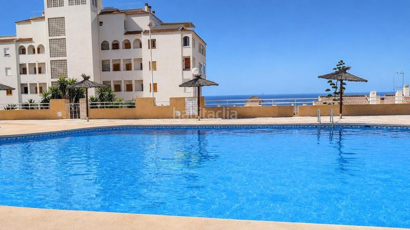 Foto 066c4a20-9836-4b6d-a810-af4747b949a8. Casa adossada amb piscina a Los Arenales del Sol Elche / Elx