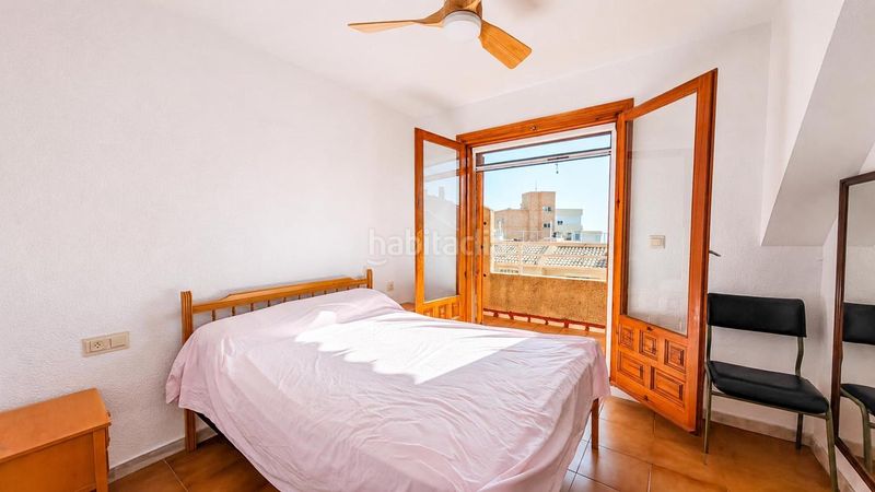 Foto e6b9624b-d3b2-4799-8d7f-6851d828d6c8. Casa adossada amb piscina a Los Arenales del Sol Elche / Elx