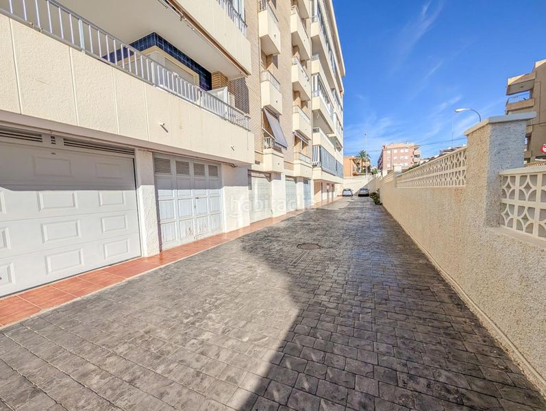 Foto 153c70e0-11b0-48a1-a3de-68ba48b1edae. Piso en Calas Santiago Bernabeu Santa Pola