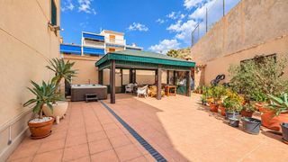 Casa aparellada  Calle juan sebastián elcano