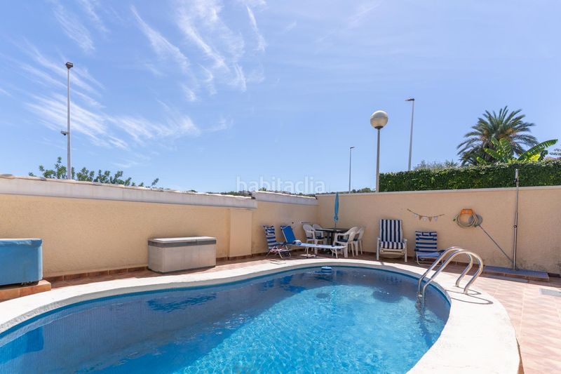 Foto e8aced56-1207-4903-b430-ff7889a2a23b. Casa amb aparcament piscina a Novamar - Mediterráneo Santa Pola