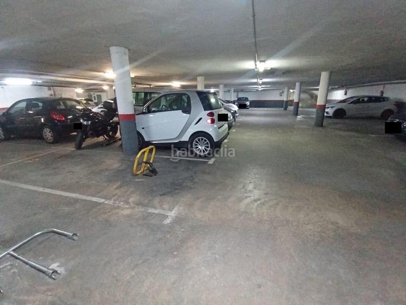 Foto 4031b488-4d89-453c-9162-b0f353680e83. Parking voiture dans Creu Alta Sabadell