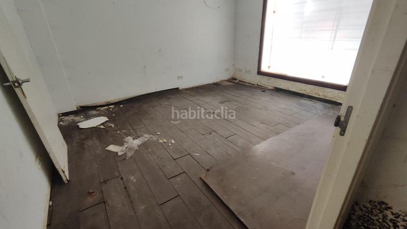 Foto a4b98e79-bff6-489c-ae21-ccb9851edf49. Local comercial a Centre Rubí