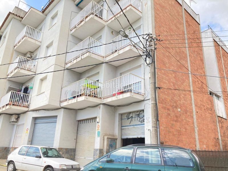 Foto 1908f038-b9f1-420d-bbe3-eccaf5584c73. Local comercial a Tordera Tordera