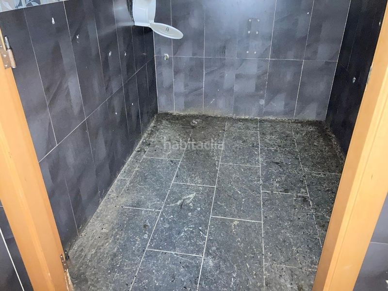 Foto e51bcecb-7c65-4a73-97b3-e45fd5349441. Local comercial a Tordera Tordera