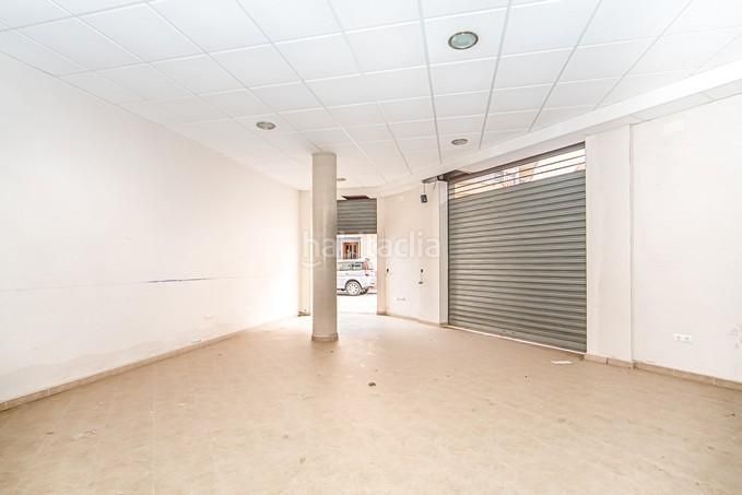 Foto 4a99f40e-9d09-4f13-b353-8feeb6d65613. Alquiler local comercial local en Malgrat de Mar