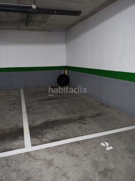 Foto 893a42f6-0bb8-4e00-87d8-7383cb7f9930. Parking coche plaza de parking en cempuries en Can Puiggener Sabadell