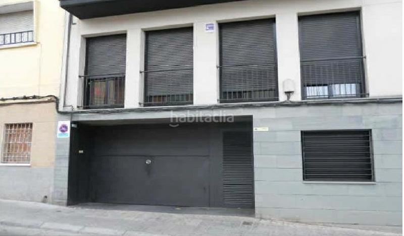 Foto dfab5df9-c92b-43e8-aef9-812356bc96d6. Parking coche plaza de parking en cempuries en Can Puiggener Sabadell