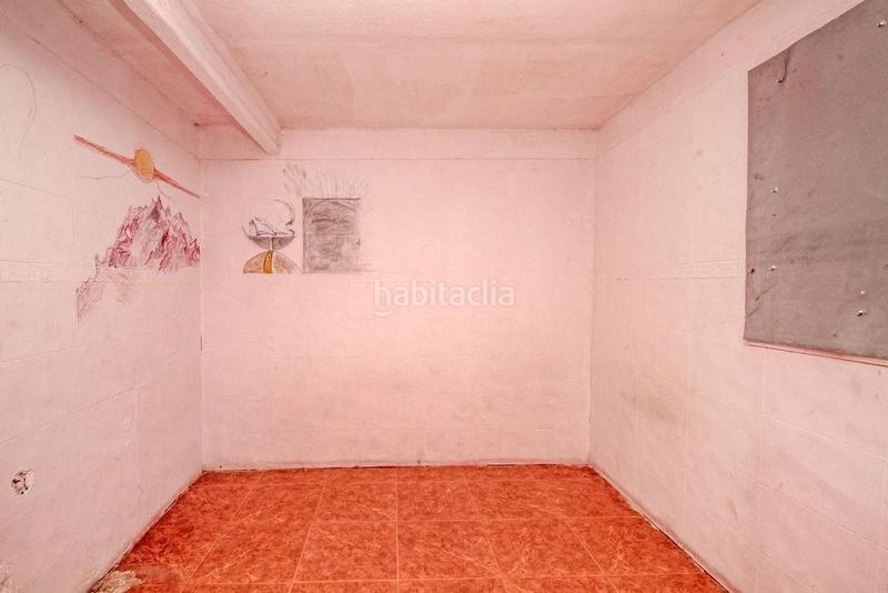 Foto 17328941-8133-4c1b-b6b9-85a952f318bc. Casa venta casa sin posesión en Can Puiggener Sabadell