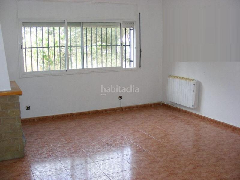 Foto 7682da75-5a6d-40cf-85b9-3d48aac60da0. Casa amb aparcament a Can Massuet del Far Dosrius