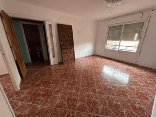 Pis a La Plana del Pintor. Piso en venta de 4 habitaciones