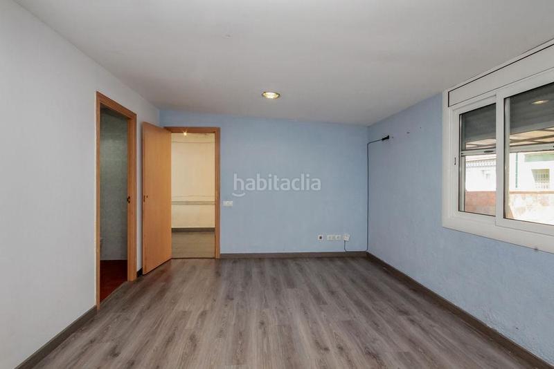 Foto 2cbfe6c8-b854-41d7-93ae-ff936d187a2c. Casa con parcheggio in Ca n'Oriac Sabadell