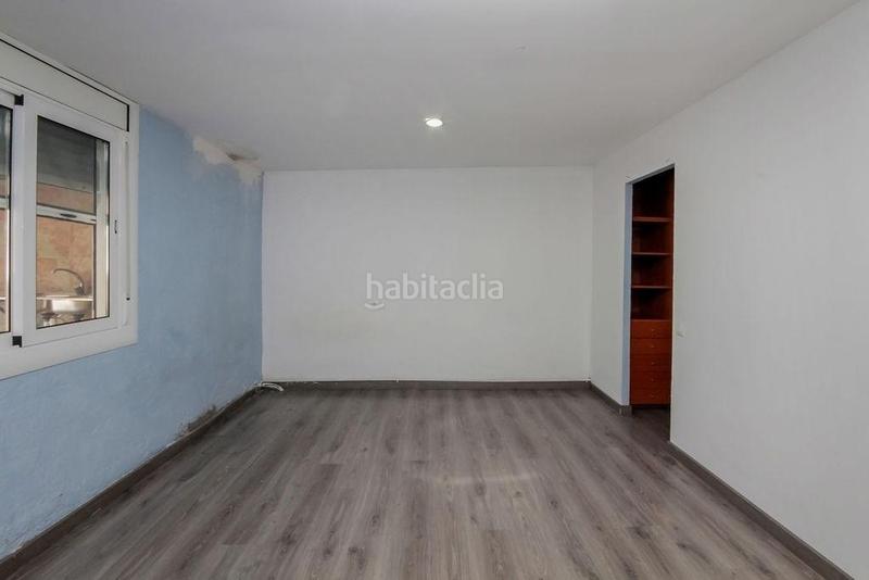 Foto 312e655c-2412-40a6-bbb8-0b26c0edc870. Casa con parcheggio in Ca n'Oriac Sabadell