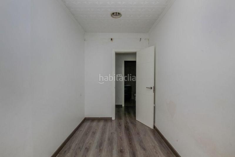 Foto f77c2279-c080-46e4-8e71-34cda7a64e3a. Casa con parcheggio in Ca n'Oriac Sabadell