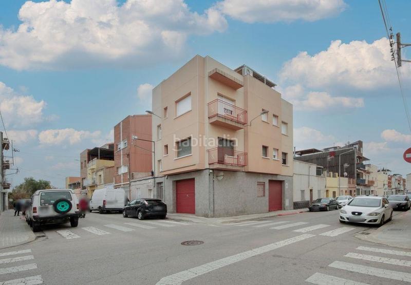 Foto e06693b8-5f8f-4003-b963-4289d3ee6094. Maison avec parking dans La Plana del Pintor Sabadell