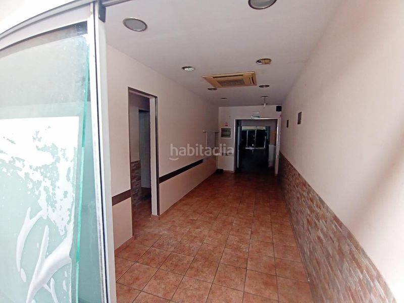 Foto 16decaea-4ef6-4801-9c3f-8da2380fbbe4. Casa a Eixample Sabadell