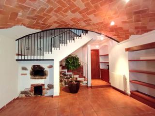 Maison jumelée à Poble - Casc Antic