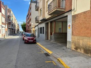 Car parking in Torrent d'en Pere Parres. Plazas de parkin en calle francesc oller terrassa