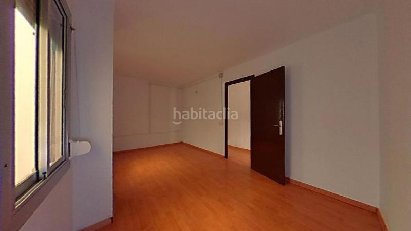 Foto 577af500-3b9e-468c-b110-b6a089e289d4. Pis a Ajuntament-Maragall Ripollet