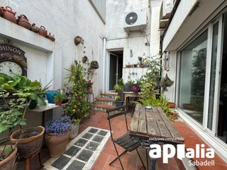 Casa adossada a Grcia. Grcia te espera casa luminosa con negocio listo para triunfar y