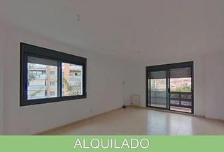 Pis a Polinyà. Piso alquilado de 3h
