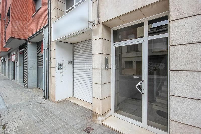 Foto 31e8acc7-7d27-4772-bbcc-7ed3e687a593. Location local commercial dans Gràcia Sabadell