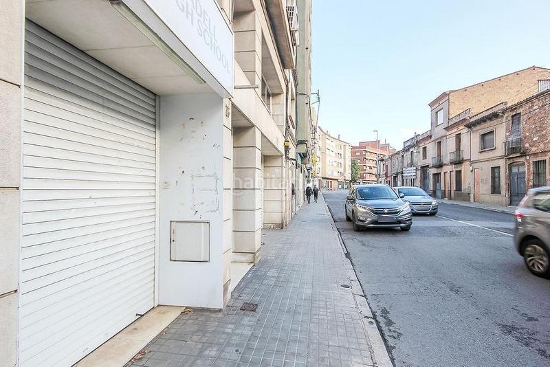 Foto 4d362379-00b0-4e9a-a27b-e7fbe05b3ebc. Location local commercial dans Gràcia Sabadell