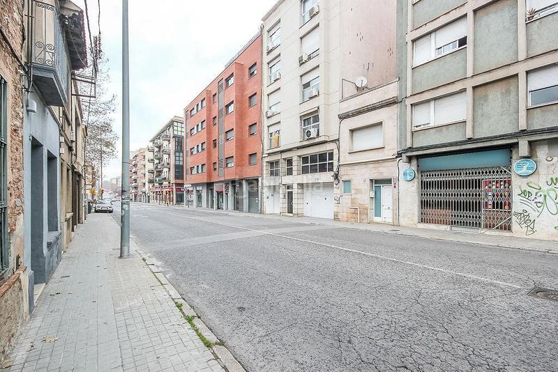 Foto 5765a9db-d8fe-4001-a664-38d6721f18af. Location local commercial dans Gràcia Sabadell