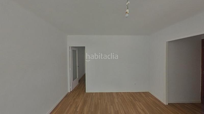 Foto d8592bb0-7796-4b01-9617-ad756fb6a431. Flat in Creu de Barberà Sabadell