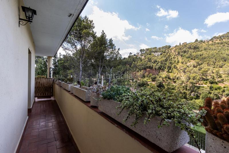 Foto 7069d7fe-4714-4131-a08c-343e7ab3c74a. Chalet mpresionante casa en castellar del valles, zona Airesol en Castellar del Vallès