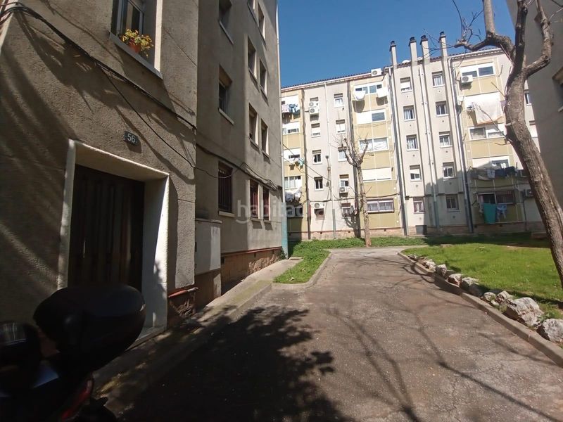 Foto d12a60bf-e3d4-4fde-b2a1-e018486bf53e. Pis a Els Merinals Sabadell