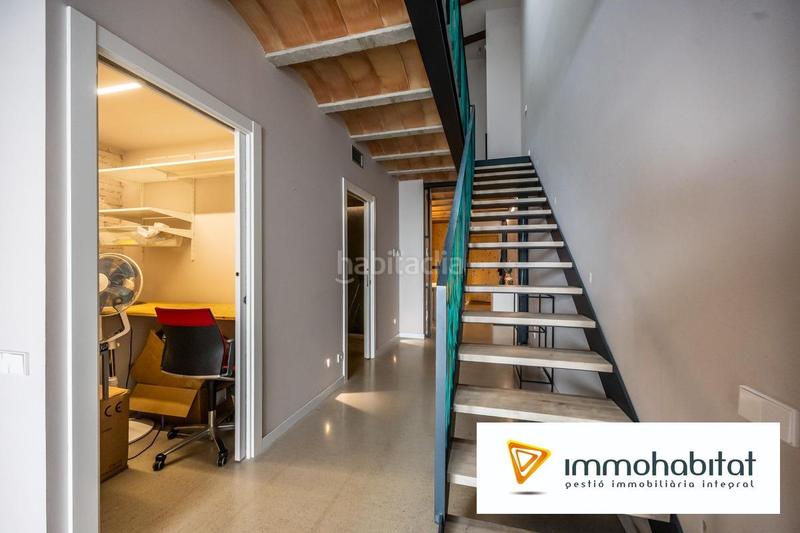 Foto 0ca2f357-e7e4-4102-8d38-5bc00dd12988. Maison avec chauffage piscine dans Gràcia Sabadell