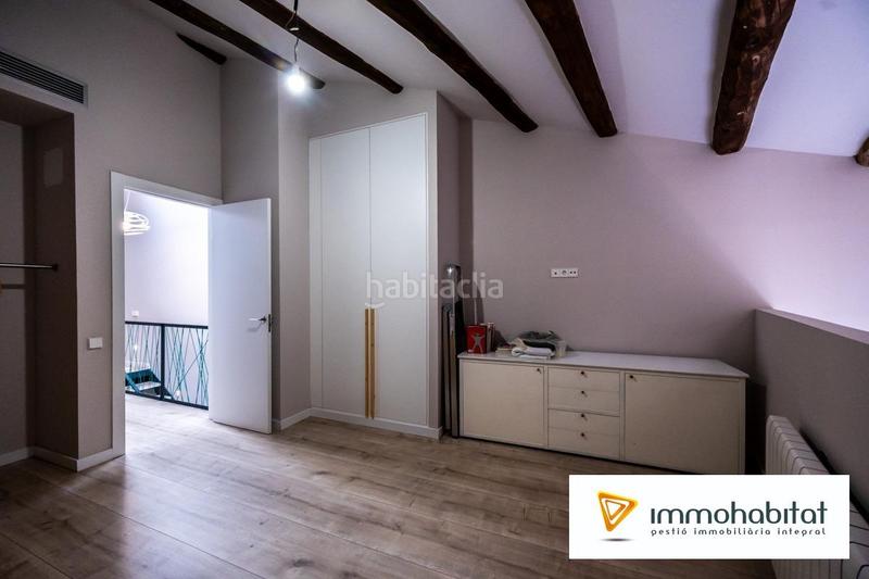 Foto 19dcbab3-c3a1-4b1e-8906-770b34adcc45. Maison avec chauffage piscine dans Gràcia Sabadell