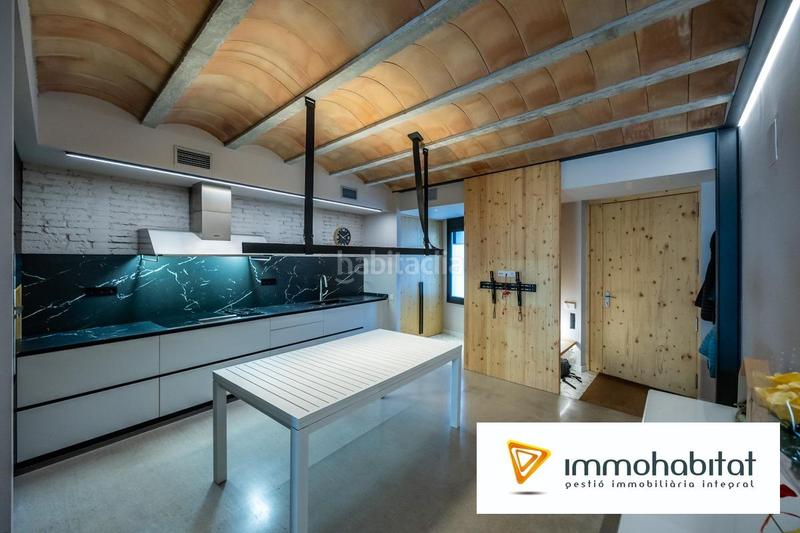 Foto 3e233f70-9438-42f1-8f7b-0f49c452555e. Maison avec chauffage piscine dans Gràcia Sabadell