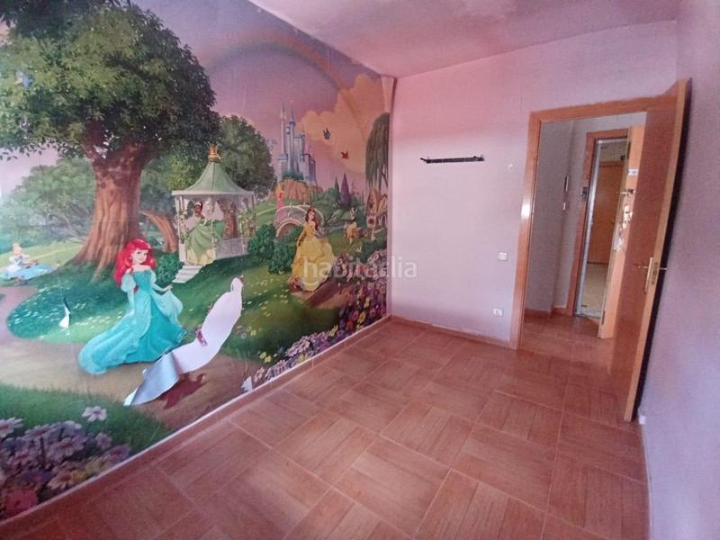 Foto 7e792034-5aa6-4b80-b0ac-bb815f30ec48. Piso  amplio con 3 habitaciones y plaza de parking en Sabadell