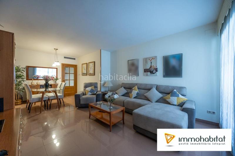 Foto b1a6292e-bafe-4949-9f1d-f09f12157a4c. Piano terra con riscaldamento parcheggio in Can Puiggener Sabadell