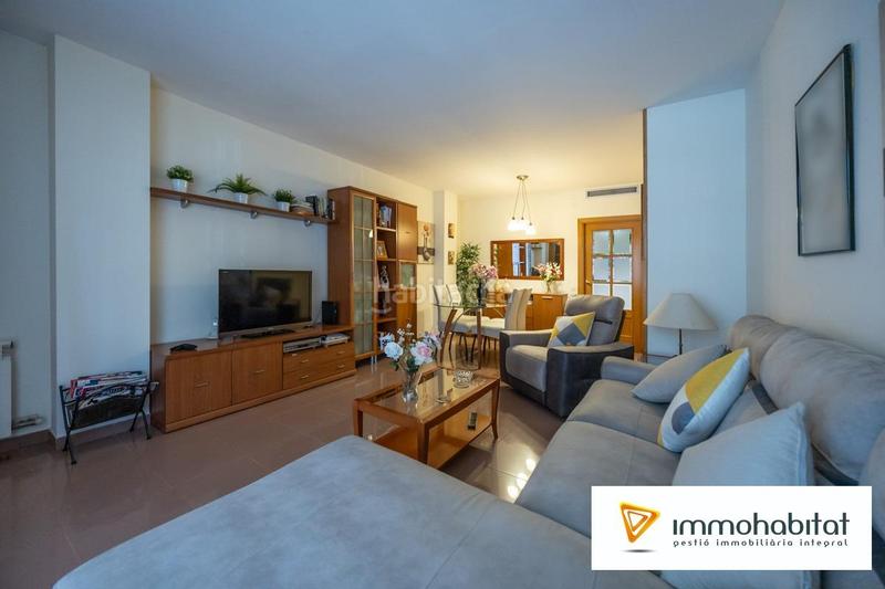 Foto c6c63a8e-962b-4838-9e88-bd545f3055bd. Piano terra con riscaldamento parcheggio in Can Puiggener Sabadell